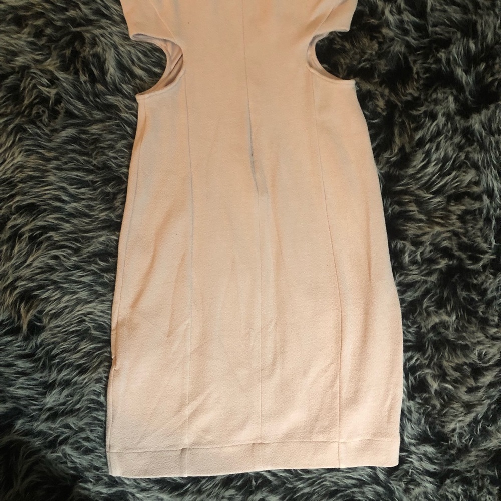 MINI DRESS CUT-OUT DRESS - Picture 4 of 7